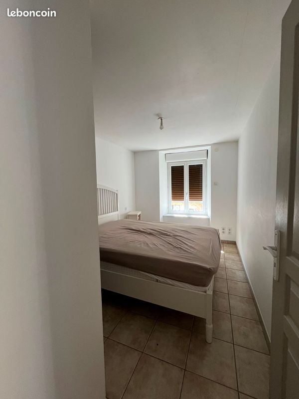 Appartement à louer, 54m², Pradelles