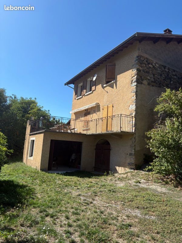 Maison à vendre, 141m², Espinasses