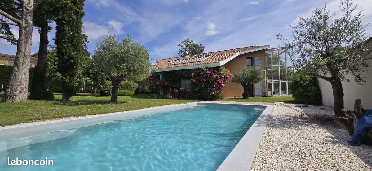 Maison à vendre, 390m², Grézieu-la-Varenne