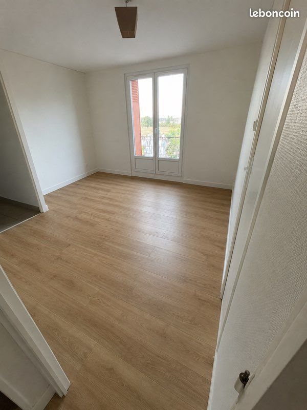 Appartement à louer, 55m², Digoin