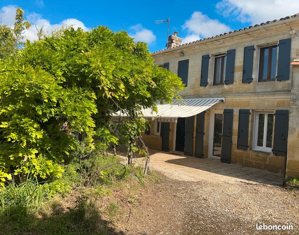 Maison à vendre, 215m², Saint-Genès-de-Castillon