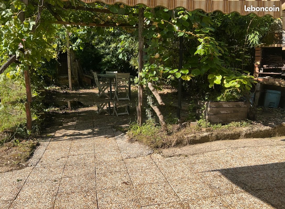 Maison à vendre, 215m², Saint-Genès-de-Castillon