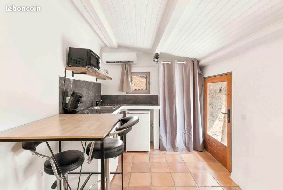 Appartement à louer, 24m², Porto-Vecchio