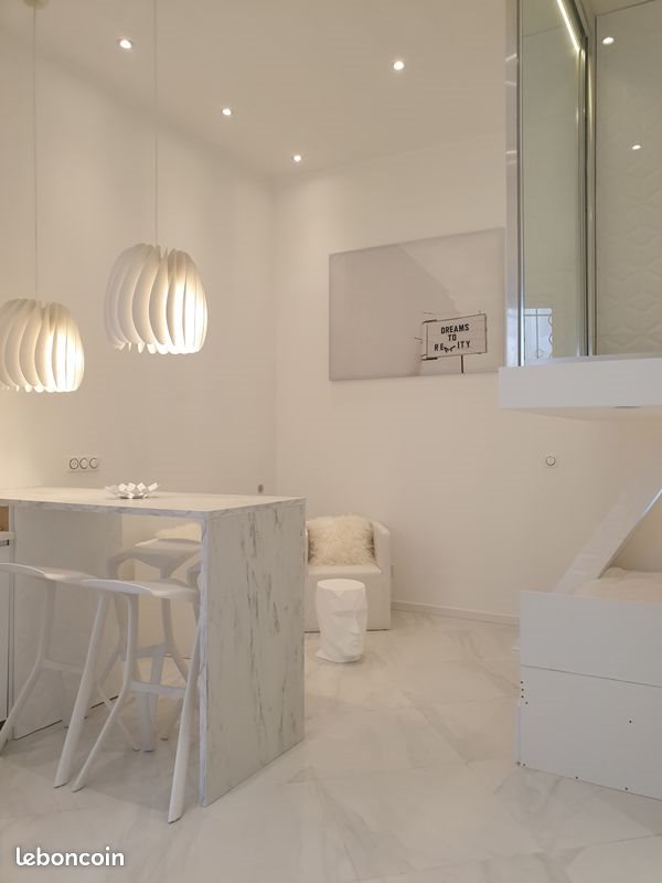 Appartement à louer, 21m², Nîmes
