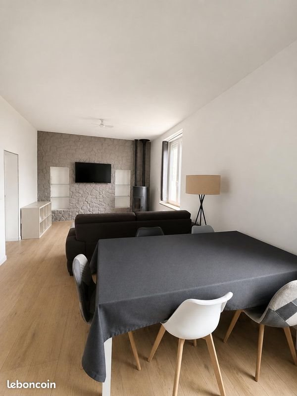 Maison à louer, 120m², La Meyze