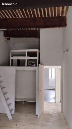 Appartement à louer, 110m², Saint-Chamas