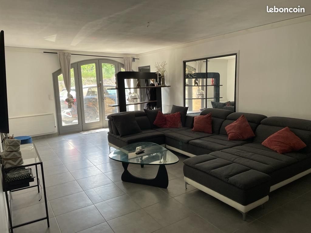 Maison à louer, 100m², Saint-Victor-la-Coste