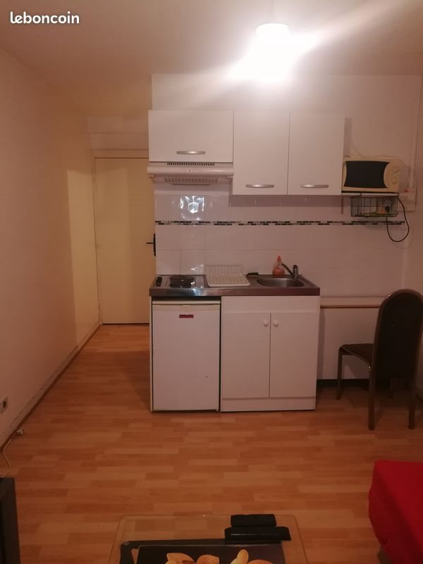 Appartement à louer, 21m², Vallauris