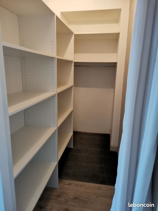 Appartement à louer, 32m², Saint-Varent