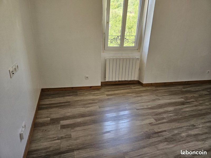 Appartement à louer, 60m², Saint-Germain-de-Joux