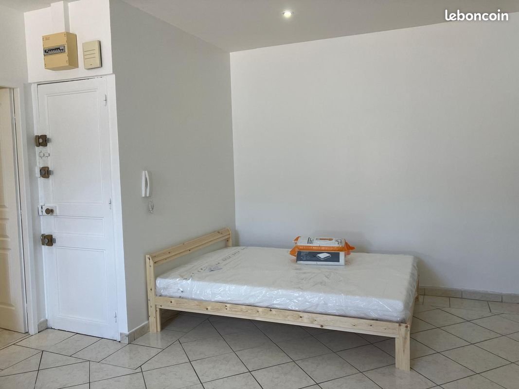Appartement à louer, 34m², Marseille 5ème