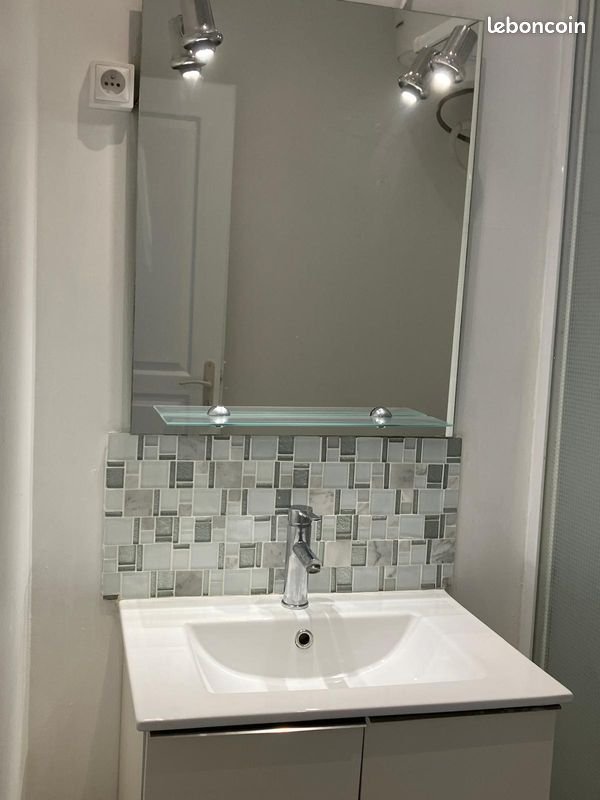 Appartement à louer, 34m², Marseille 5ème