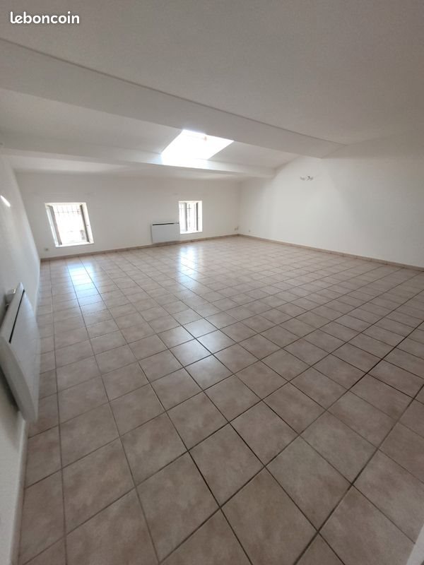 Appartement à louer, 112m², Sauzet
