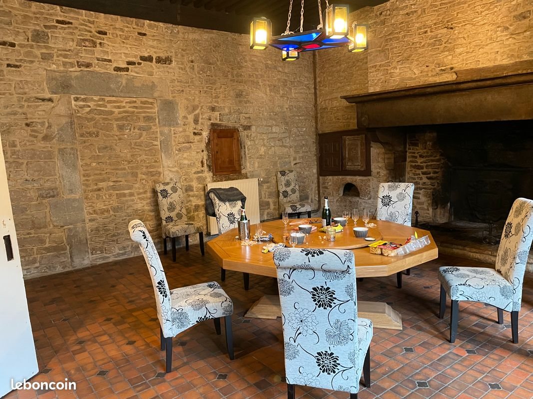 Maison à vendre, 245m², Cussey-sur-l'Ognon