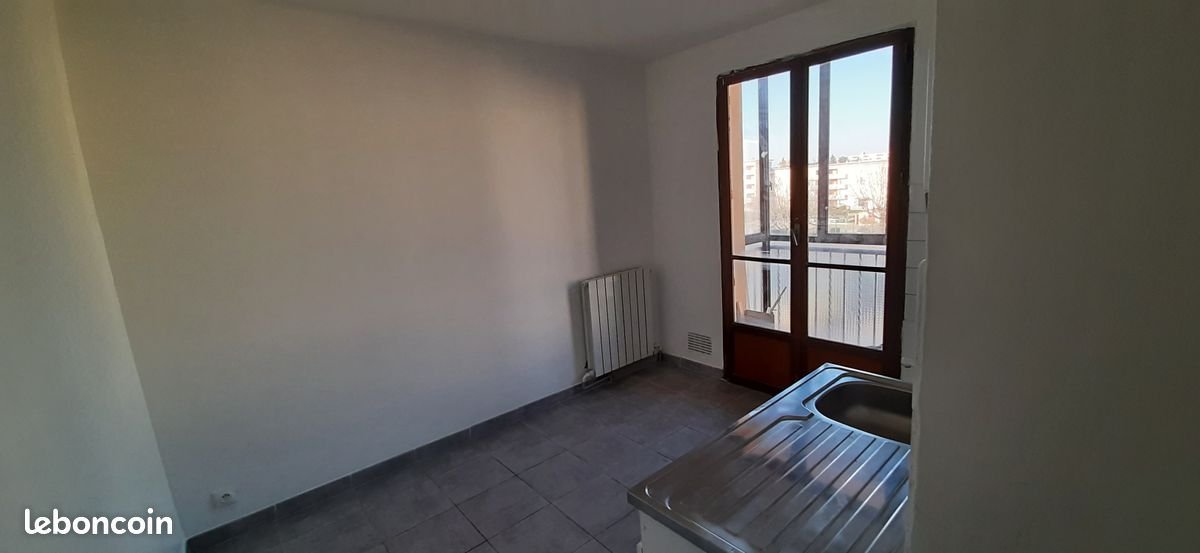 Appartement à louer, 68m², Orange