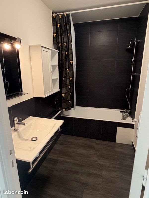 Appartement à louer, 25m², Villeneuve-Loubet