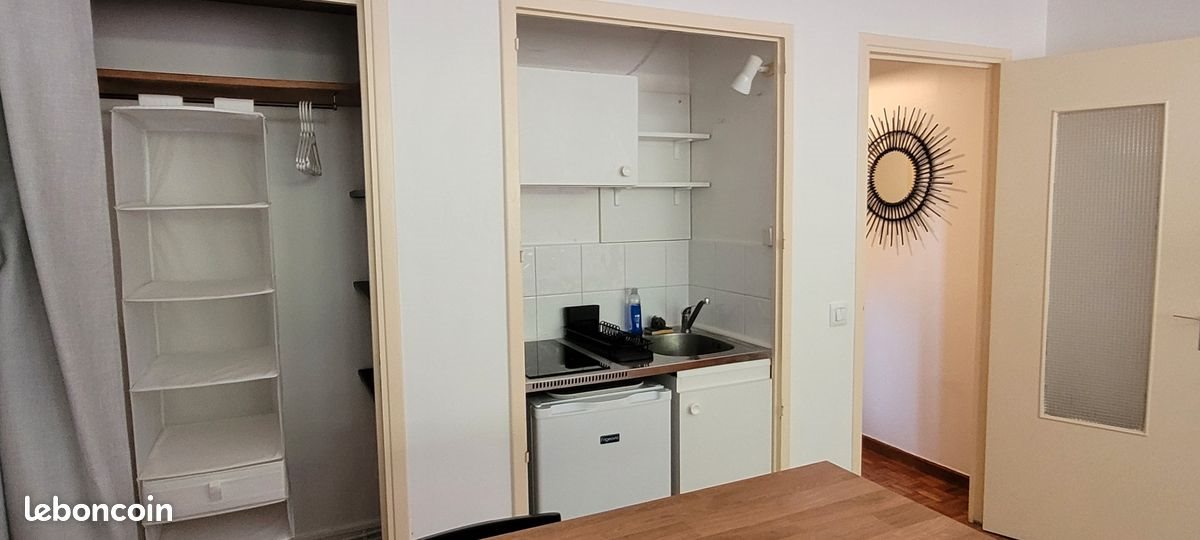 Appartement à louer, 27m², Marseille 9ème