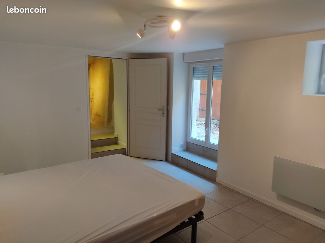Appartement à louer, 50m², Clarensac