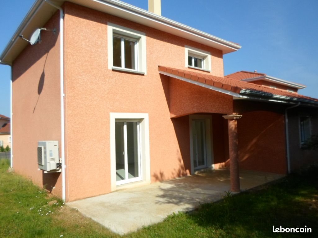 Maison à louer, 108m², Ceyzériat