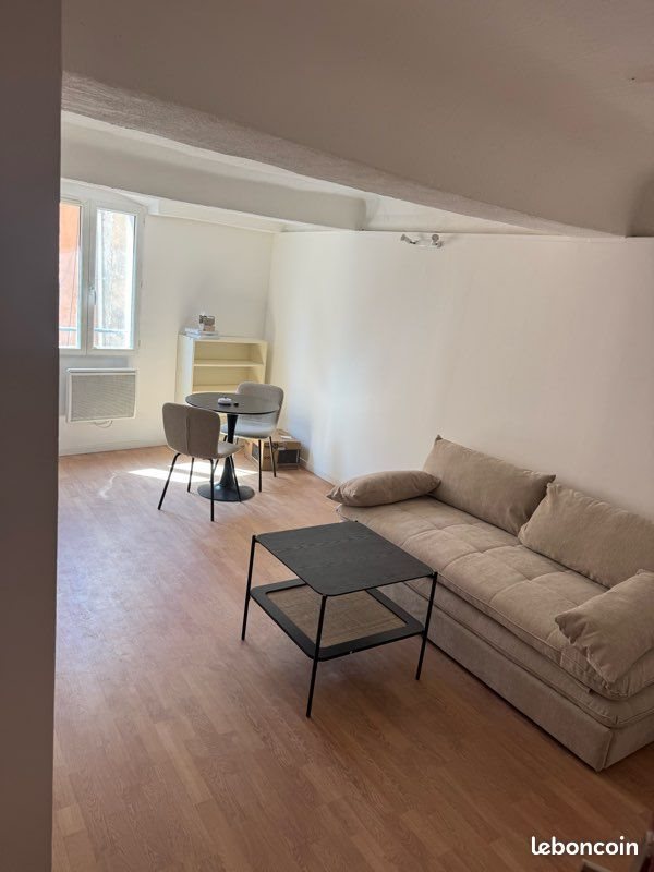 Appartement à louer, 18m², Draguignan