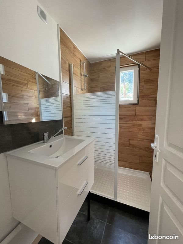 Appartement à louer, 55m², Saint-Bonnet-le-Château