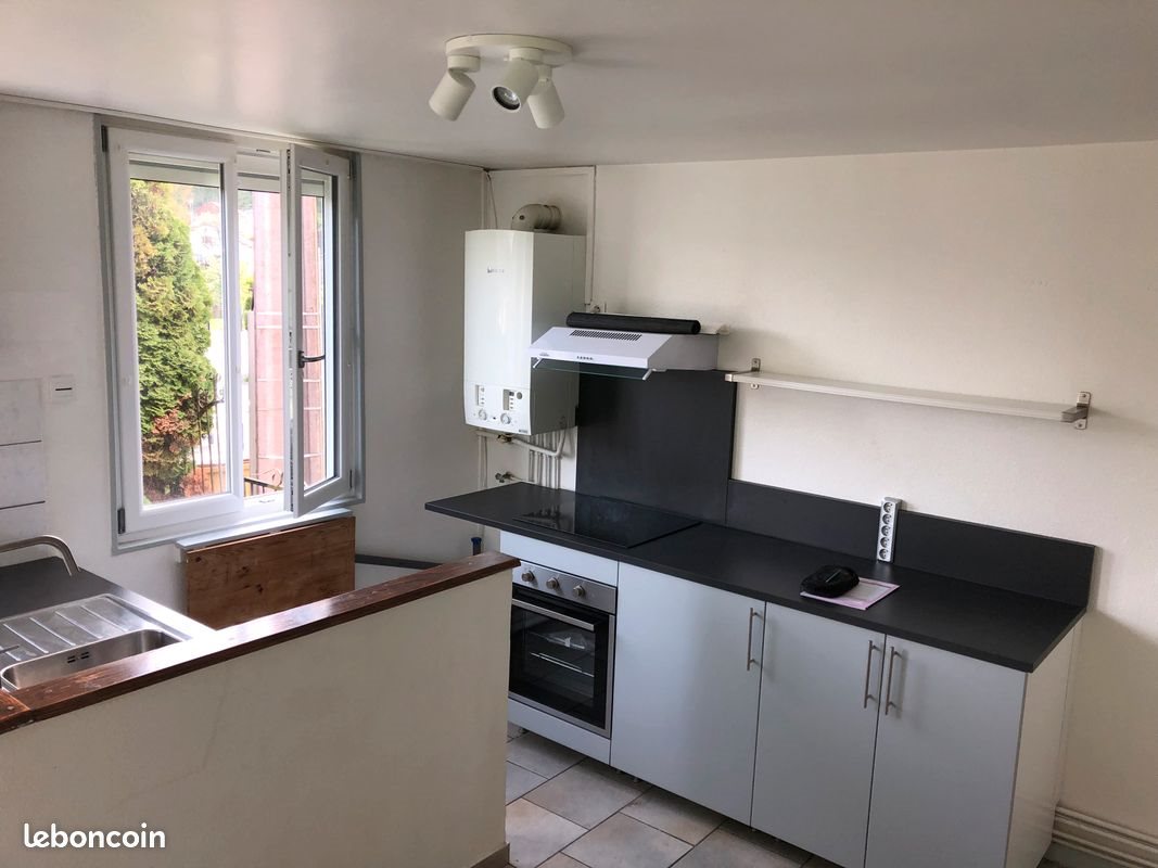Appartement à louer, 31m², Cravanche