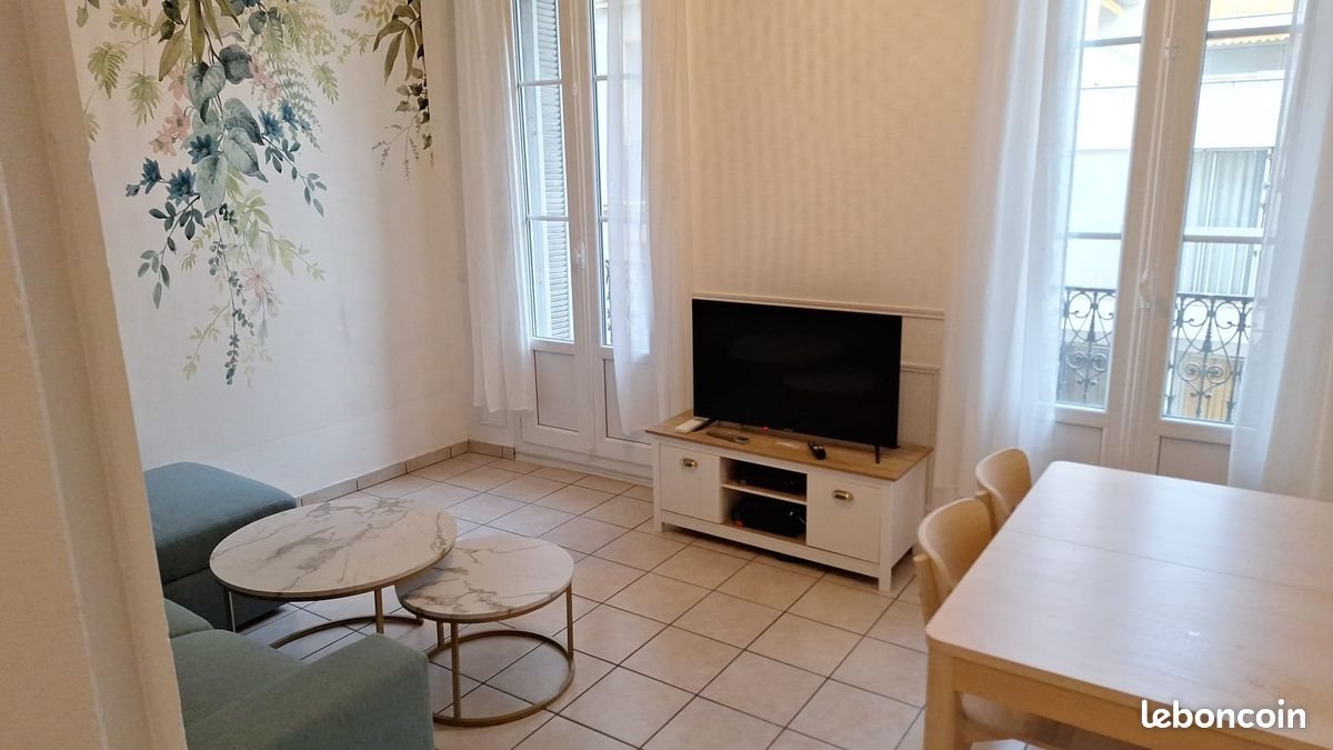 Appartement à louer, 55m², Toulon