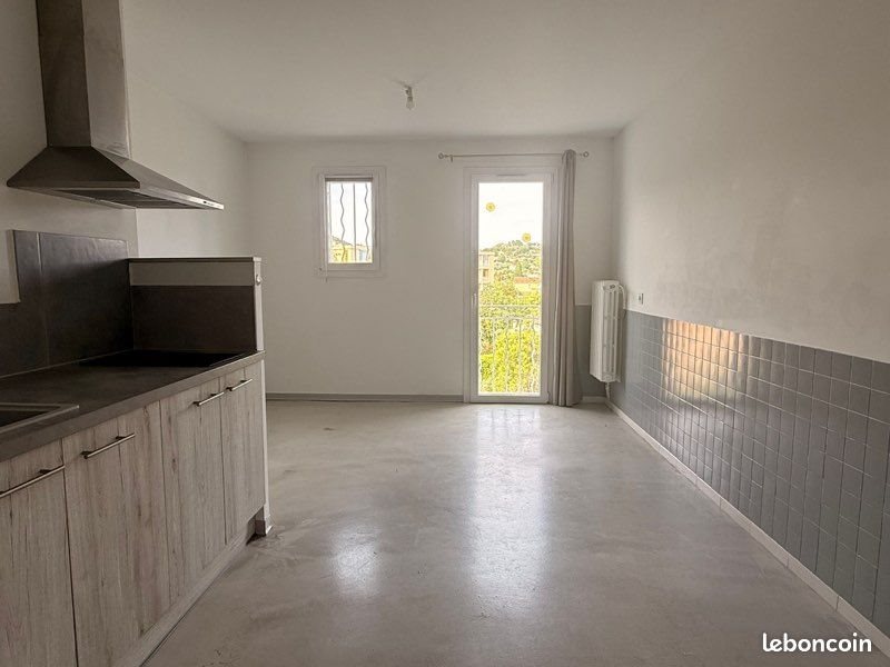 Appartement à louer, 25m², Manosque