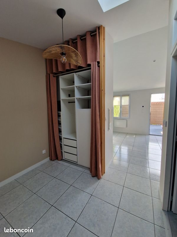 Appartement à louer, 24m², Niort