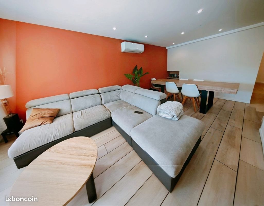 Maison à louer, 103m², La Tour-en-Jarez