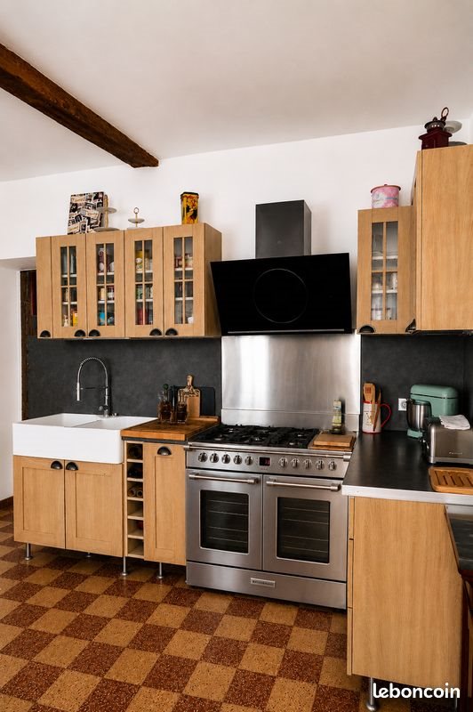 Maison à vendre, 240m², Saint-Jodard