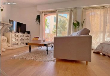 Appartement à louer, 26m², Vence