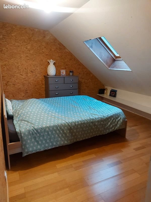 Appartement à louer, 65m², Dolomieu