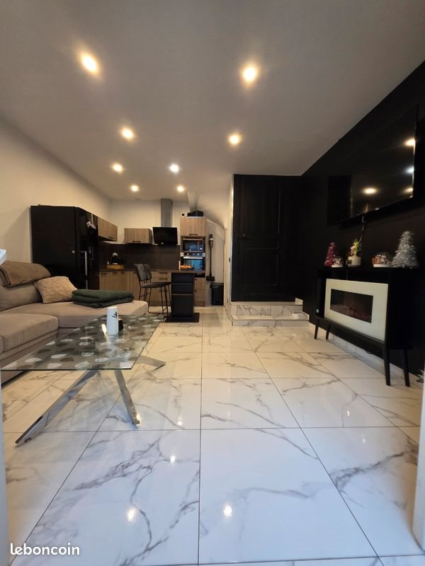 Maison à louer, 70m², Lézignan-la-Cèbe