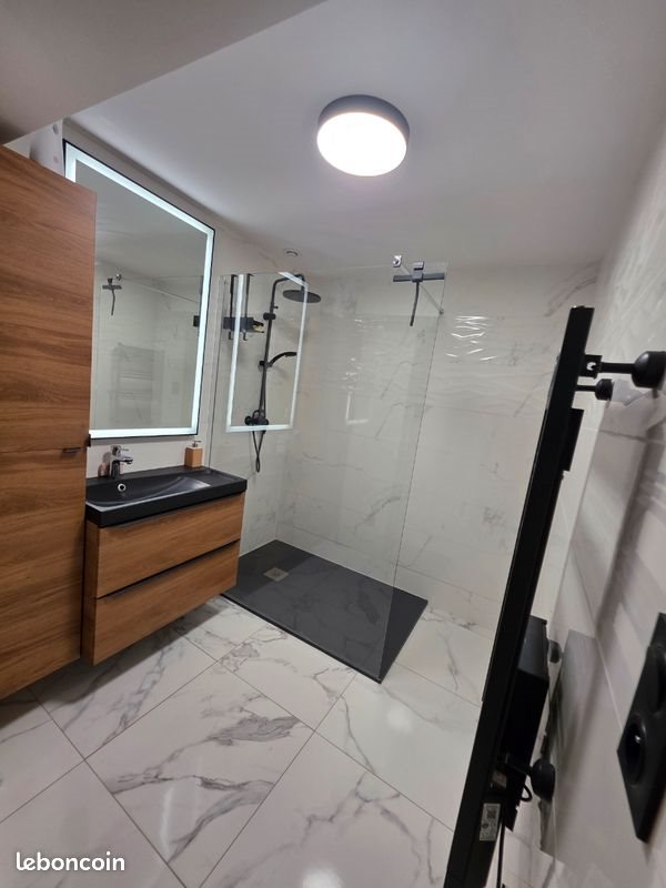 Maison à louer, 70m², Lézignan-la-Cèbe