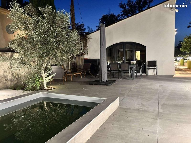 Maison à vendre, 99m², Eyguières
