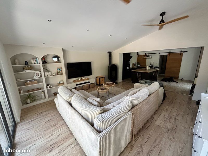 Maison à vendre, 99m², Eyguières