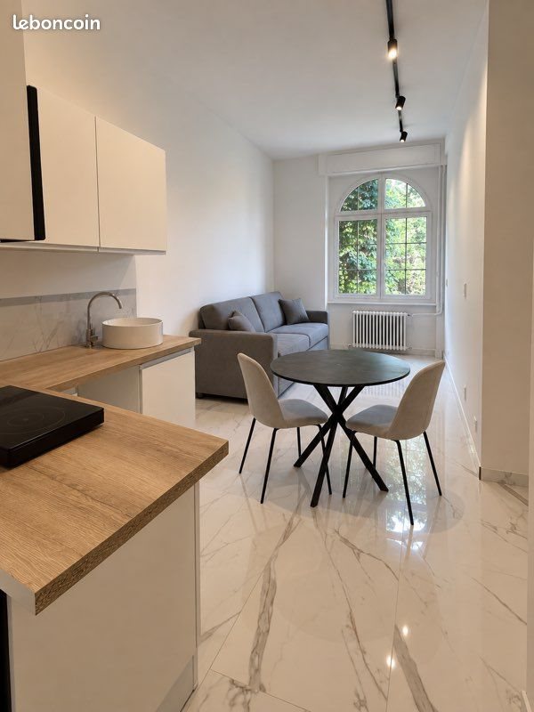 Appartement à louer, 24m², Annemasse