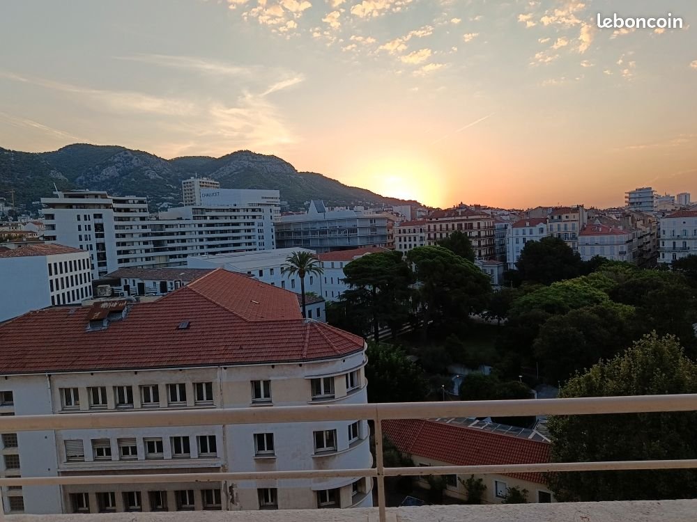 Appartement à louer, 45m², Toulon