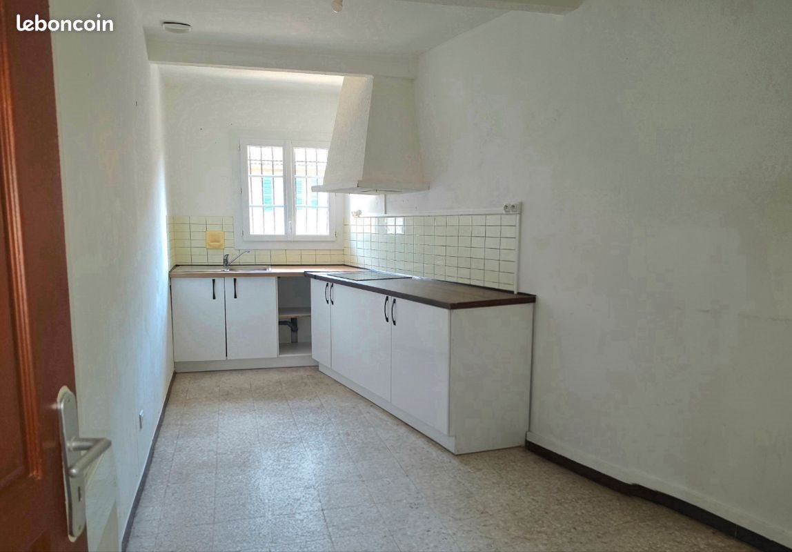 Appartement à louer, 87m², Le Luc