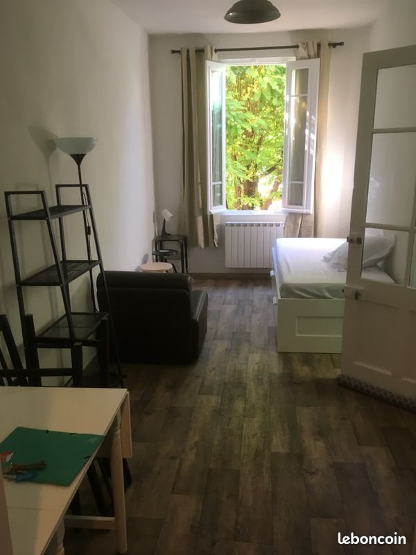 Appartement à louer, 23m², Alès