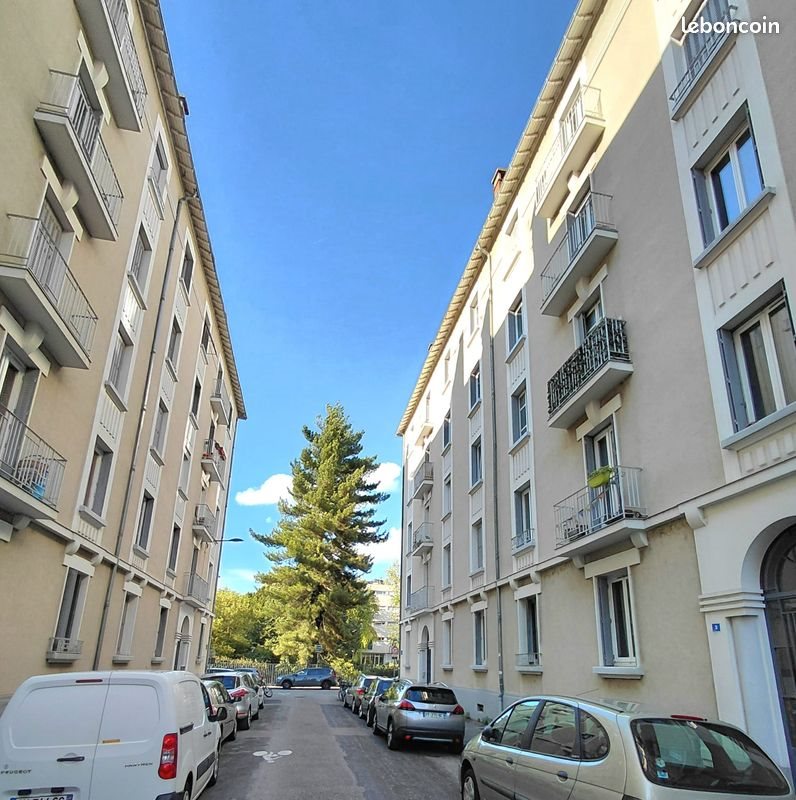 Appartement à louer, 47m², Grenoble