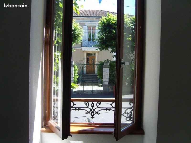 Appartement à louer, 28m², Langeac