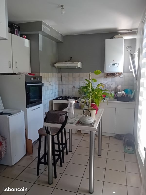 Appartement à louer, 71m², Rochefort