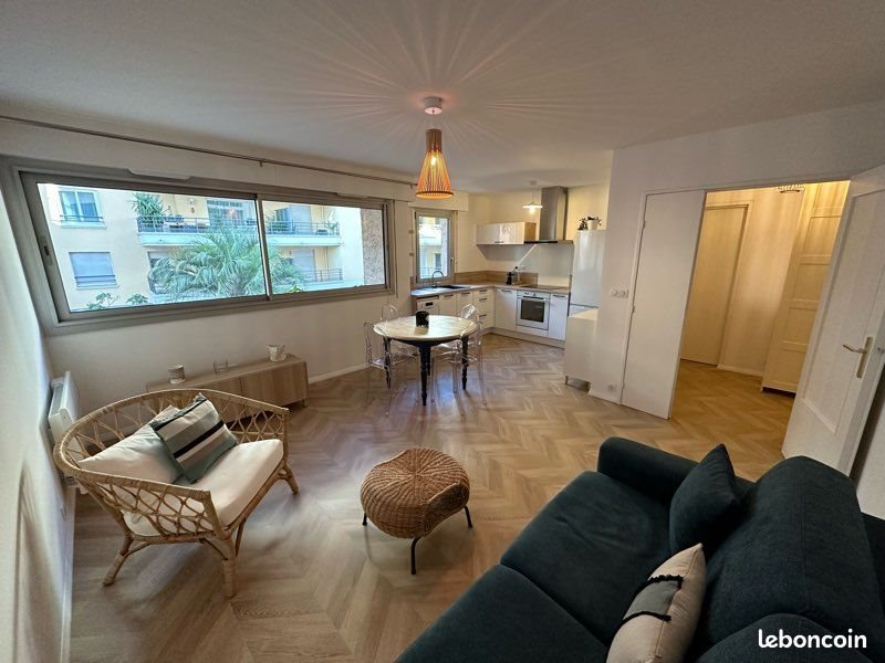 Appartement à louer, 46m², Saint-Raphaël