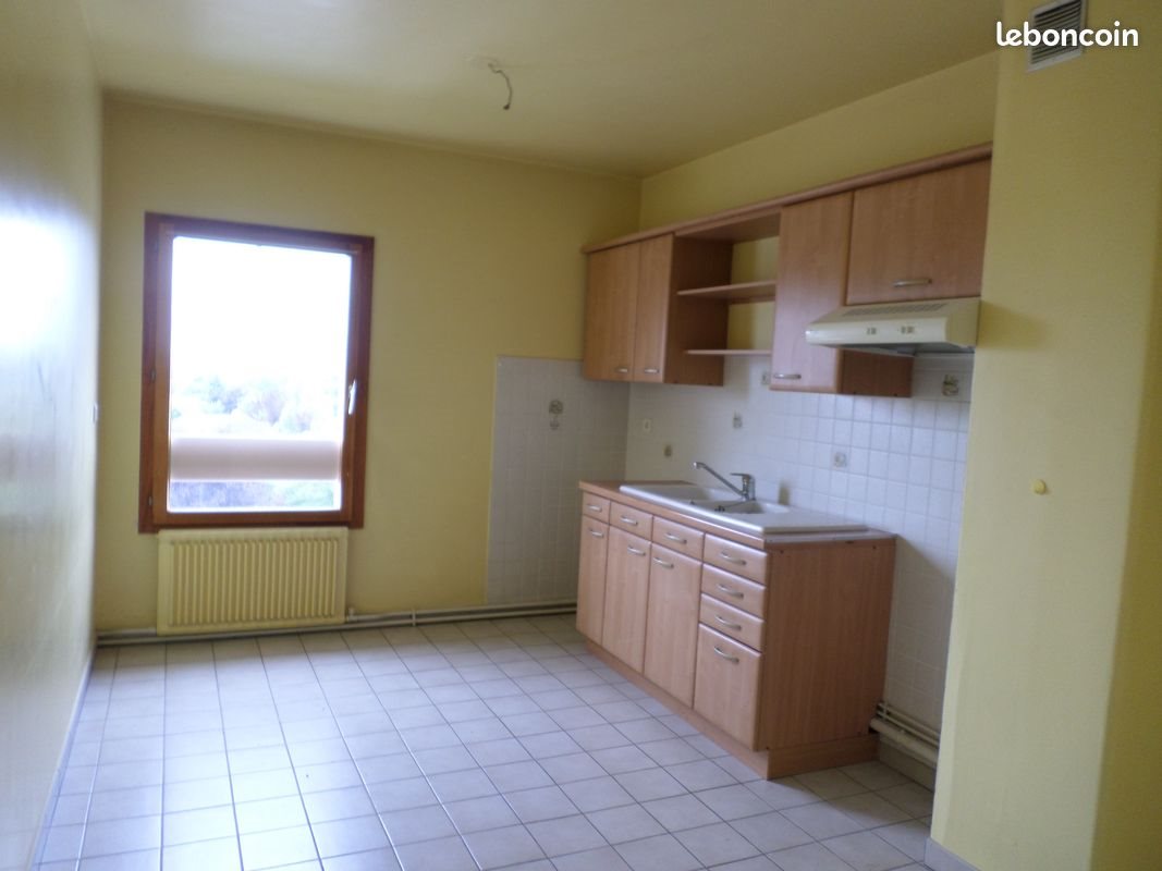 Appartement à louer, 57m², Auxerre