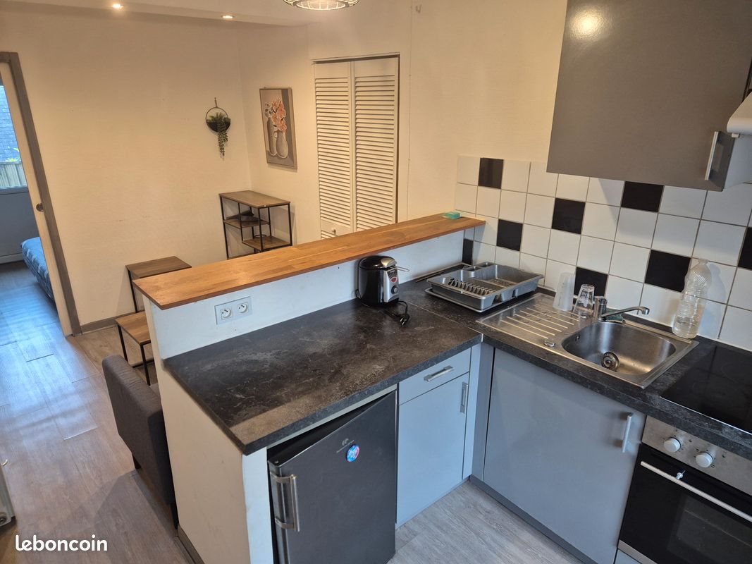 Appartement à louer, 25m², Quimper