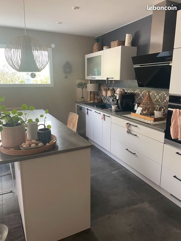 Maison à vendre, 97m², Ennezat