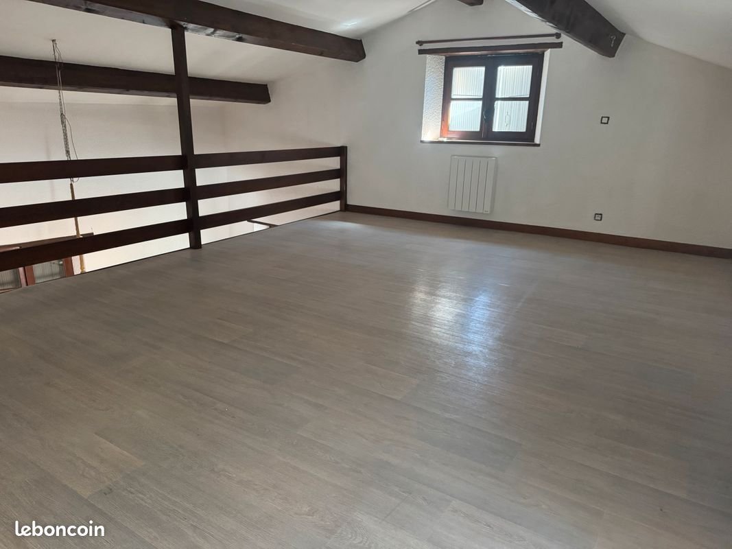 Appartement à louer, 50m², Montéléger