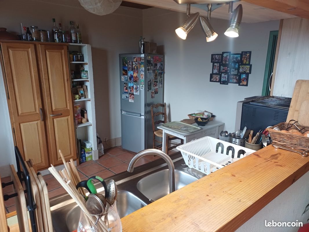 Appartement à louer, 110m², Saint-Etienne-les-Orgues